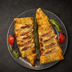 Et Dönerli Pide