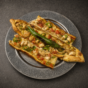 Tavuk Kuşbaşılı Pide